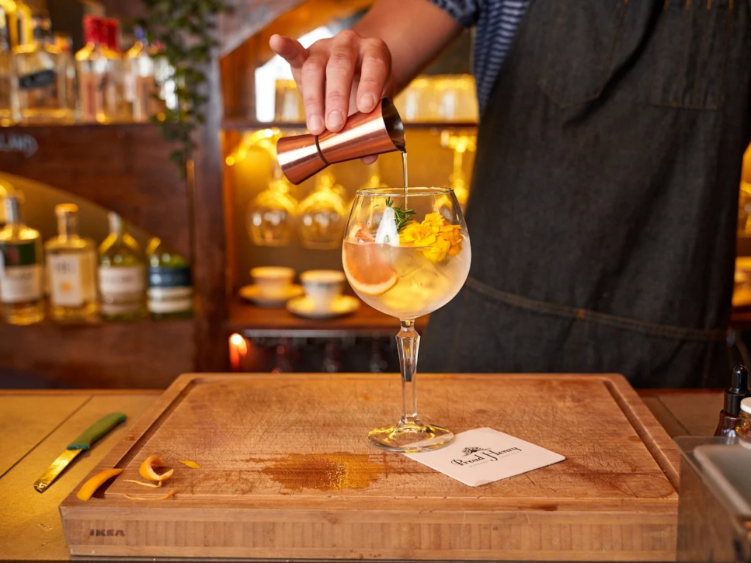 El Ritmo Gin Bar slider image