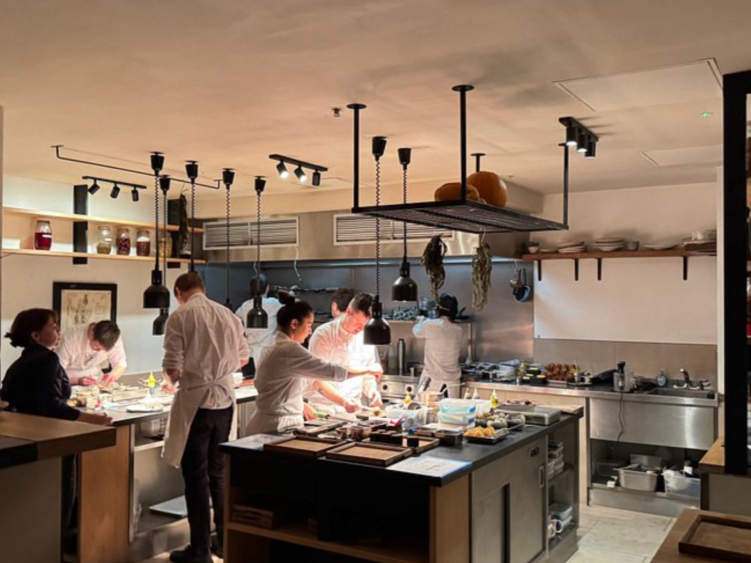 Restaurant St. Barts slider image