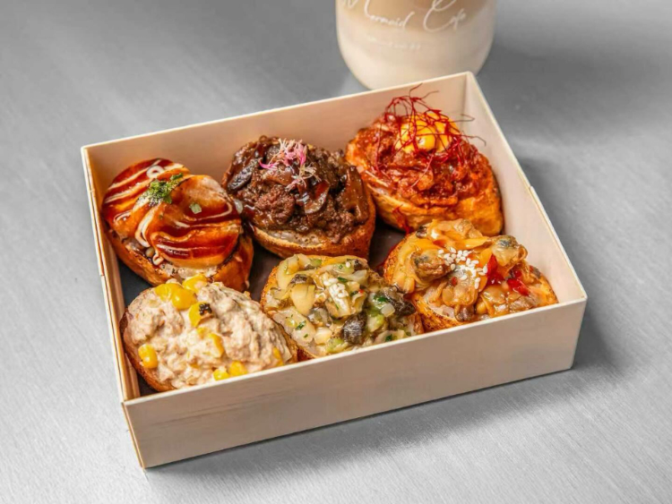 Mermaid Sushi Cafe slider image