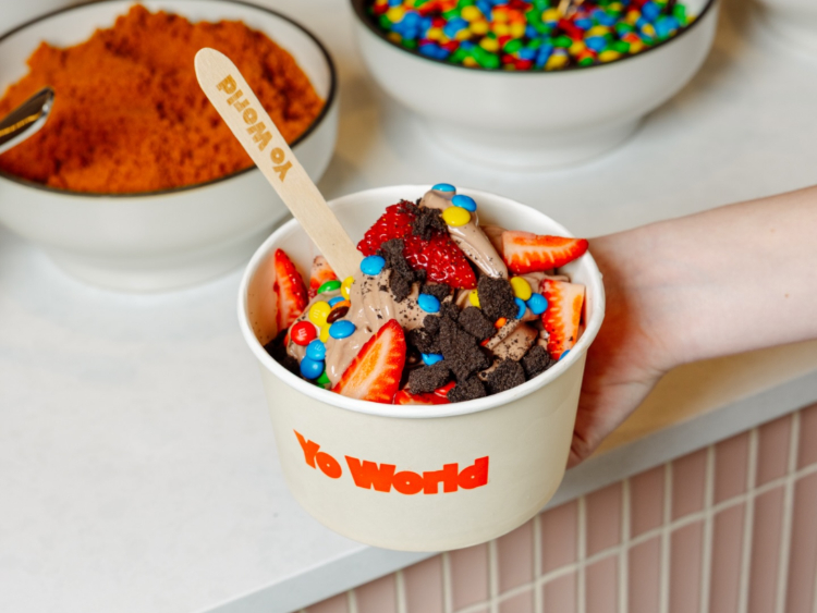 Yo World slider image