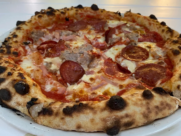 Pizza 808 slider image