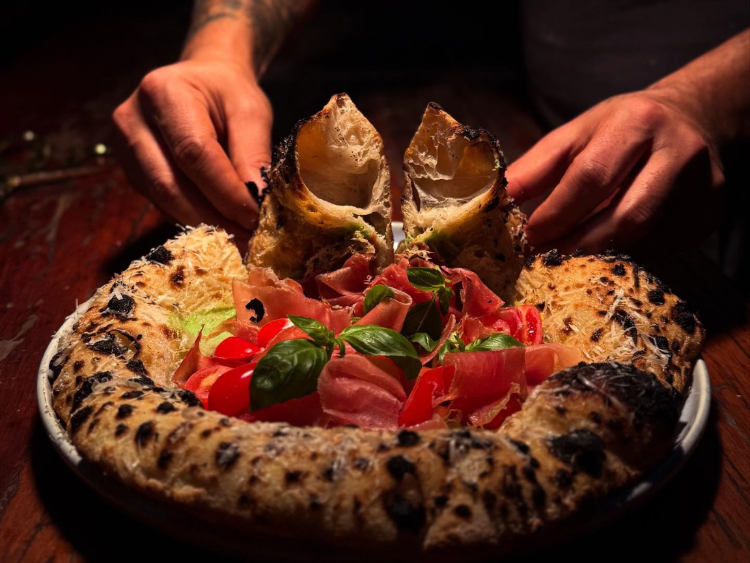 Pizza 808 slider image