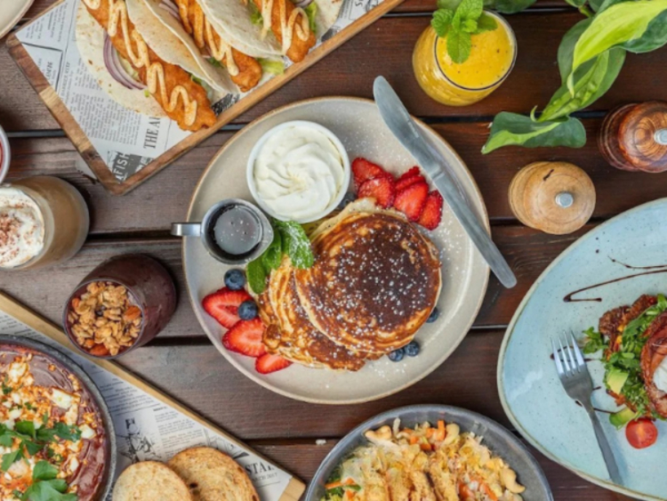 Green Olive Cafe slider image