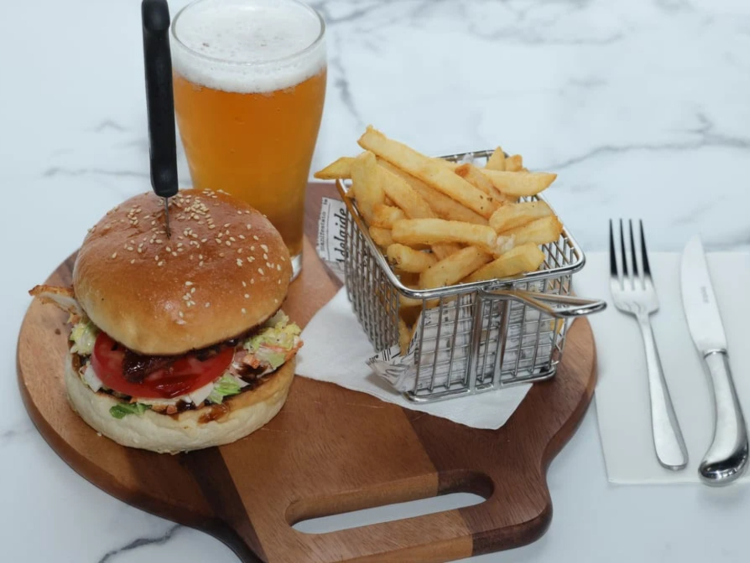 EQ Cafe & Bakehouse - Deakin slider image