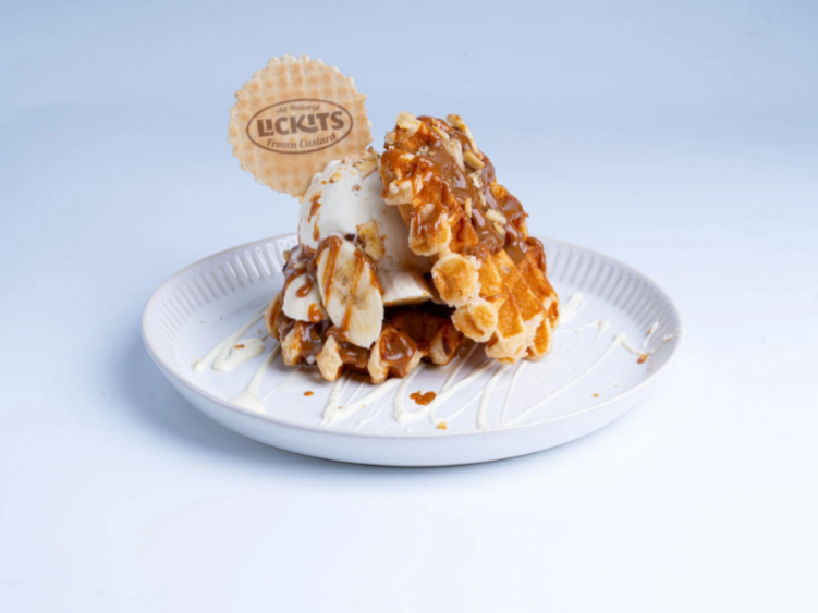 Lickits Frozen Custard, Dessert & Gelato Bar slider image