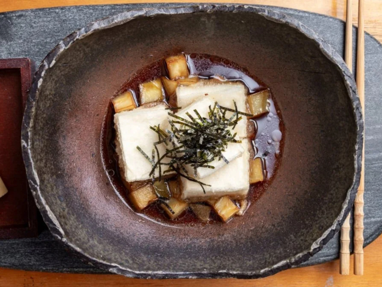 Ha-Lu Japanese  slider image