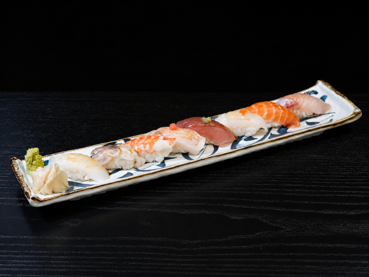 Kiraku Japanese slider image