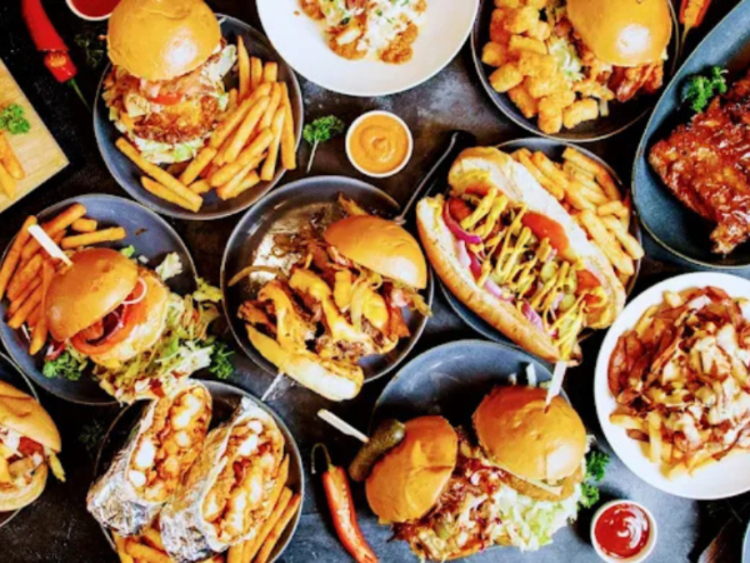 Benny's American Burgers - Magill Road slider image