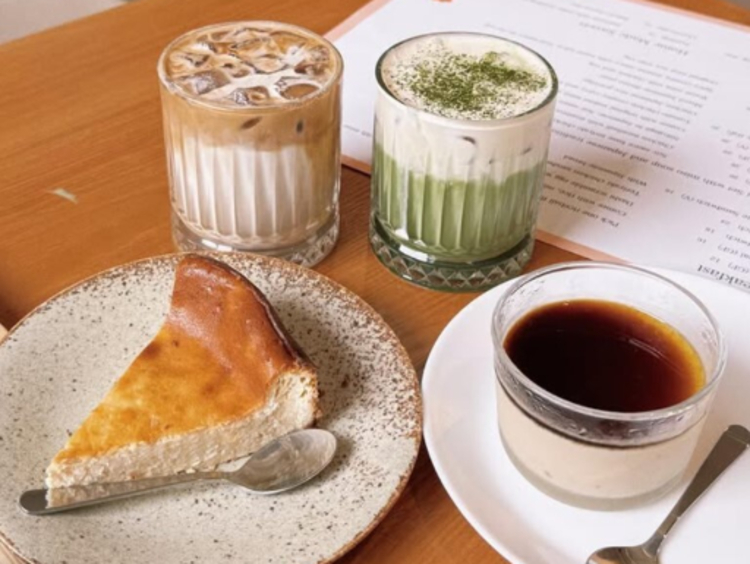 Minori Cafe slider image