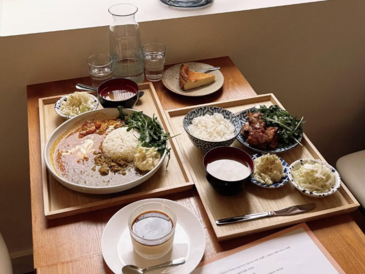 Minori Cafe slider image