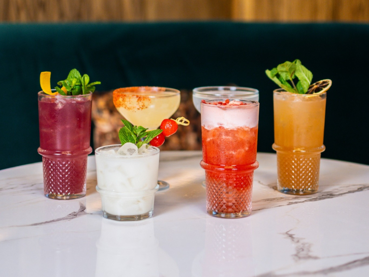 The 1 Bar slider image