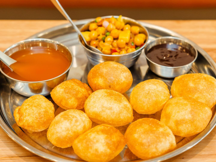 Man-O-Salwa slider image