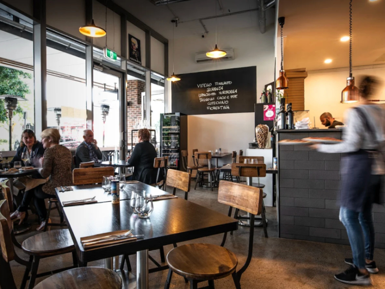 La Lupa Pizza Bar slider image