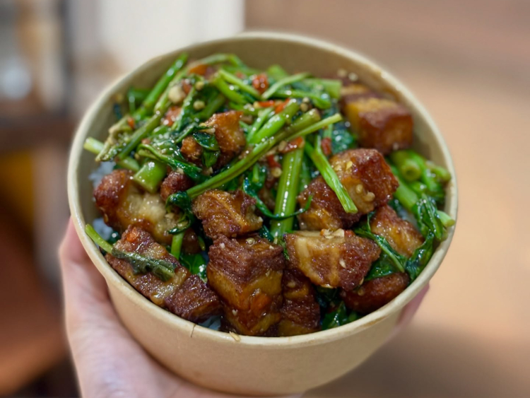 Ari Pop Up slider image