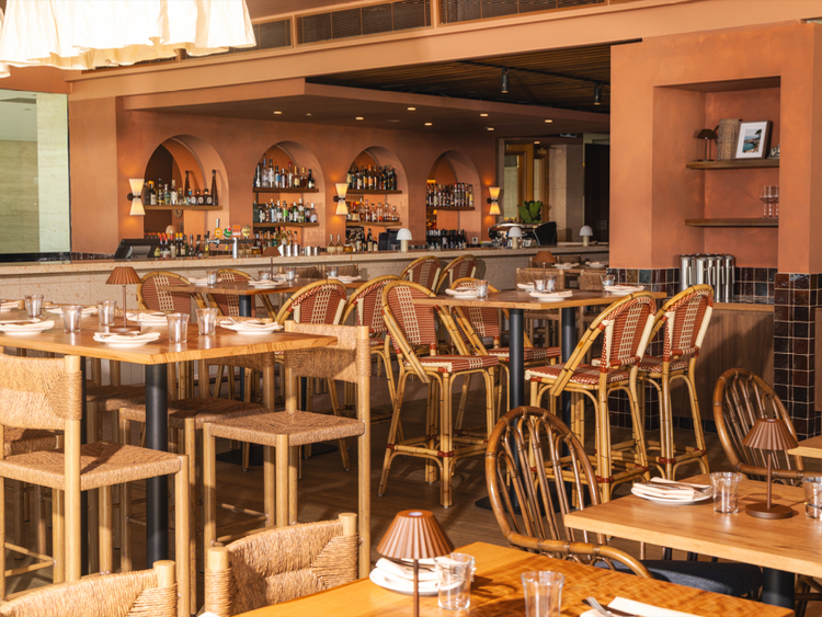 Valentina Restaurant & Bar slider image