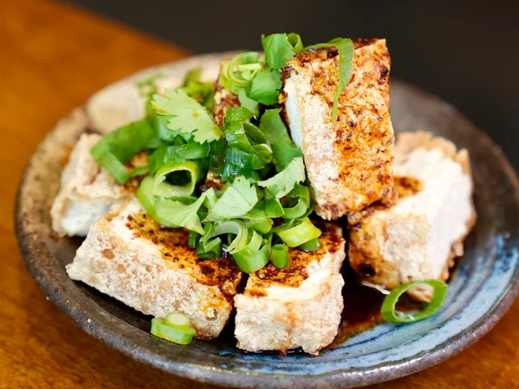 Beilan - Bento & Wonton Noodle Cafe slider image
