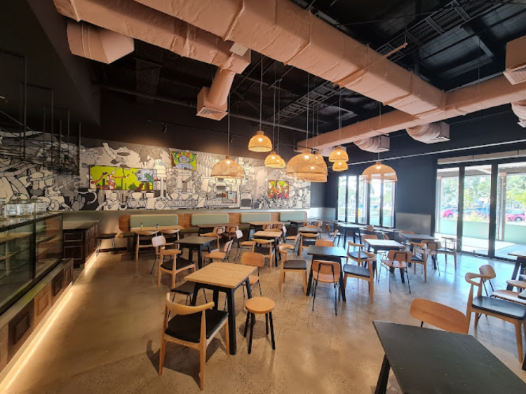 Zitto - Elizabeth  slider image