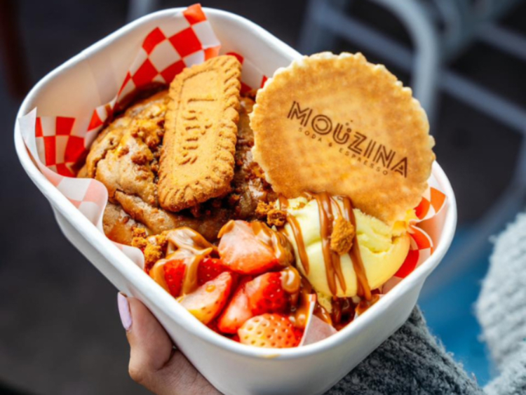 Mouzina Cafe - Castle Mall slider image
