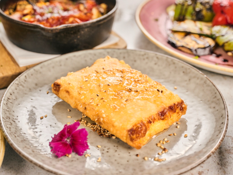 Mine Mane slider image