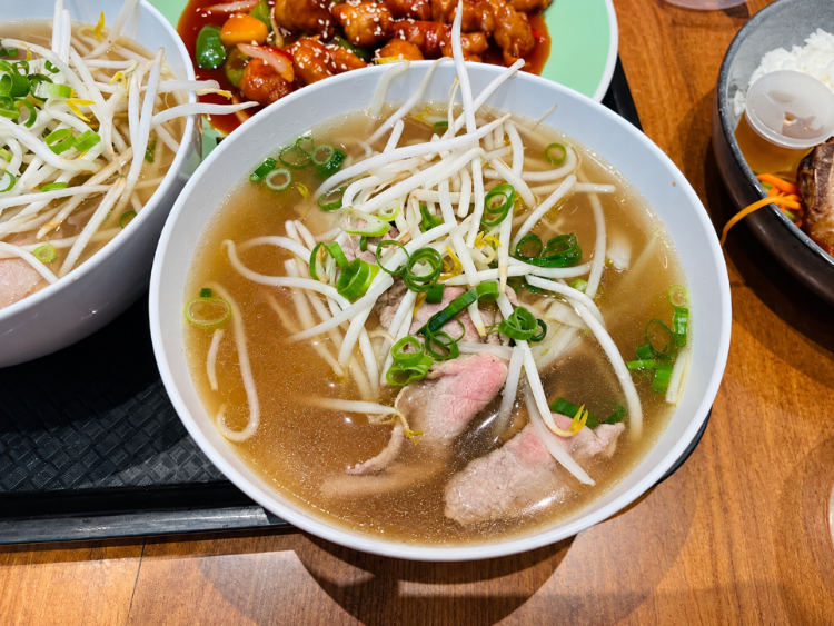 Pho Broadbeach slider image