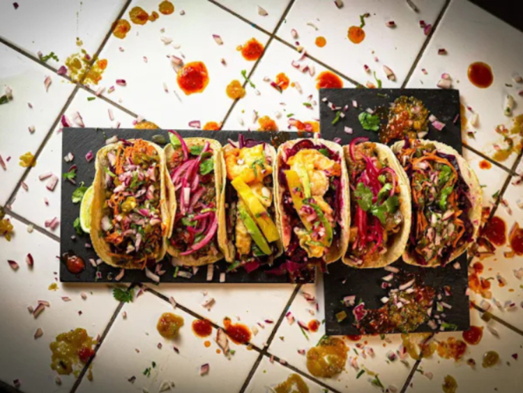 Primos Mexican Cantina slider image
