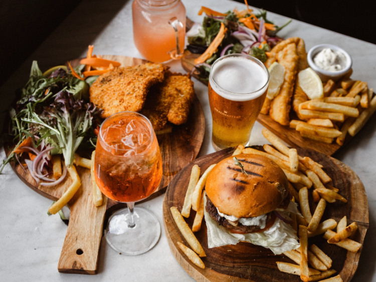 The Harp Hotel slider image