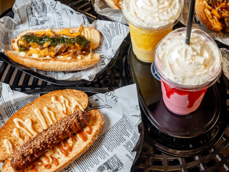 Universal Burger Co slider image