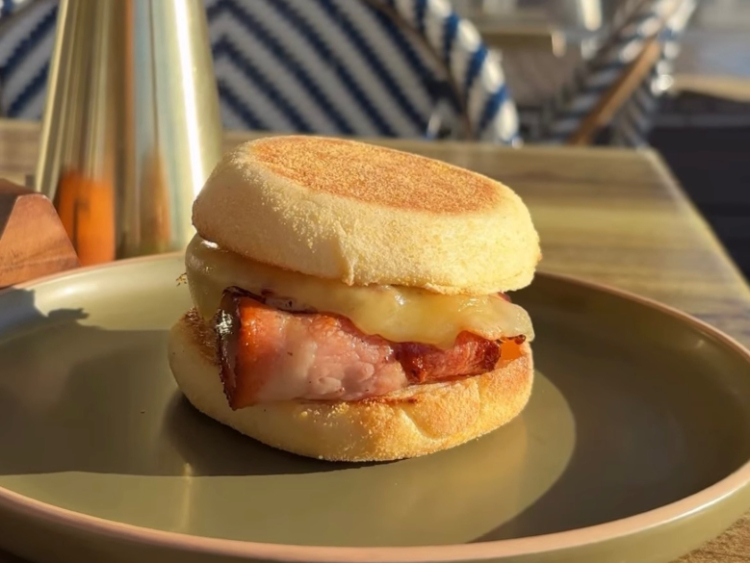 Volume One Espresso - Concord slider image