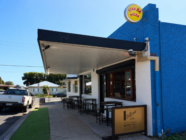 StaxZa Pizza slider image