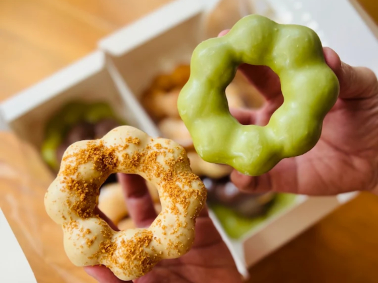 Mochi Donuts - Macquarie Shopping Center  slider image