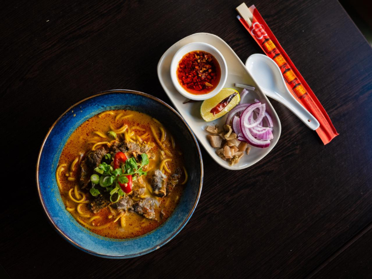 Mum Likes Thai Food - Bethnal Green slider image