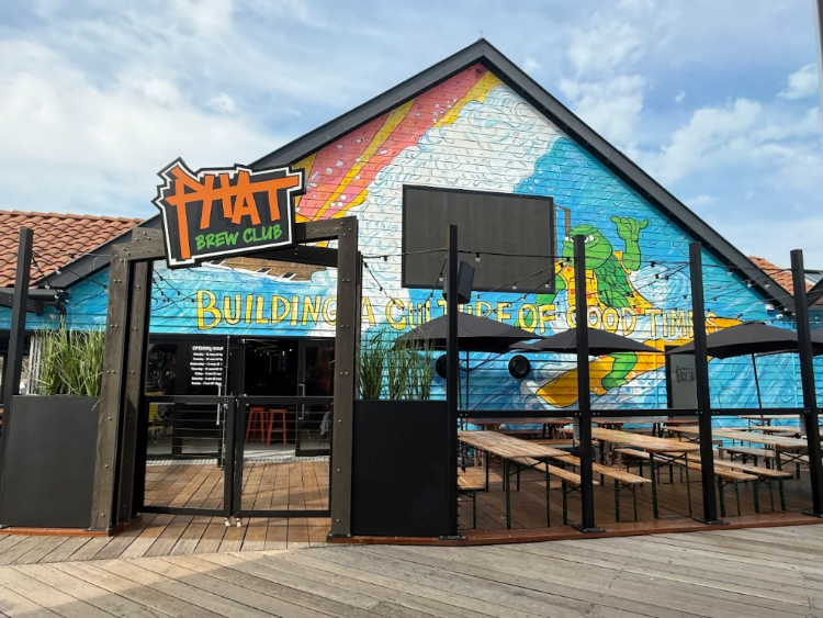 Phat Brew Club - Hillarys slider image