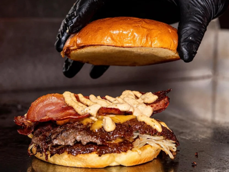 LA Smash Burgers slider image