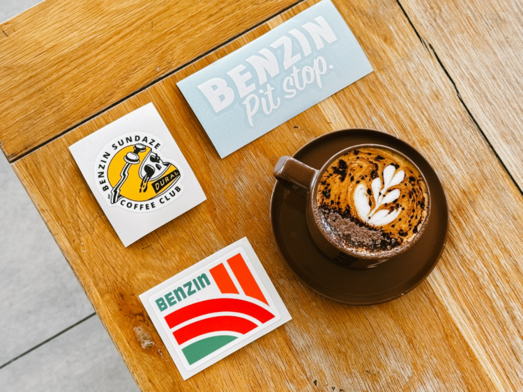 Benzin Cafe slider image