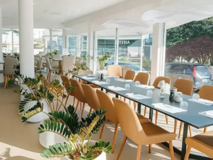 Esteria Cafe & Restaurant slider image