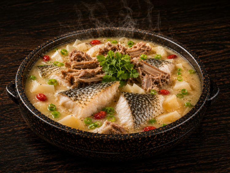 Miu Yunnan Steam Pot slider image