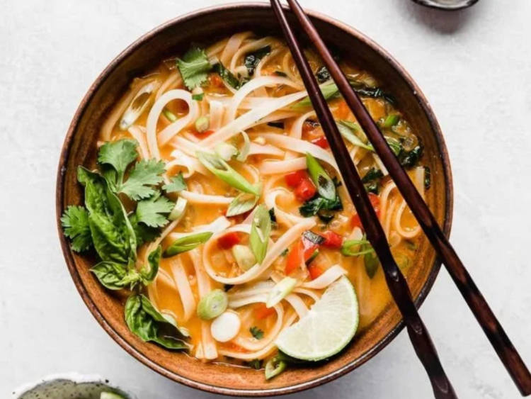 Somkhid Heaven Thai kitchen slider image