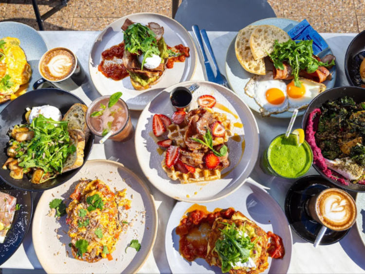 Sea View Cafe & Restaurant slider image