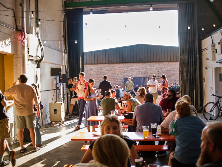 40ft Brewery - Blackhorse slider image