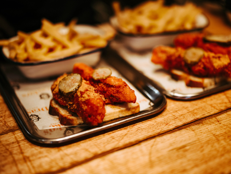 Drasko's Hot Chicken - Karawara slider image