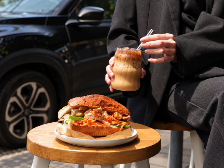 Banh Mi Sil Vous Plait - Randwick slider image