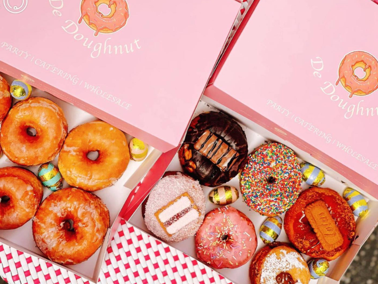 De Doughnut slider image