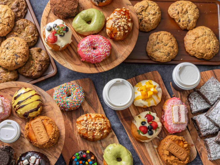 De Doughnut slider image