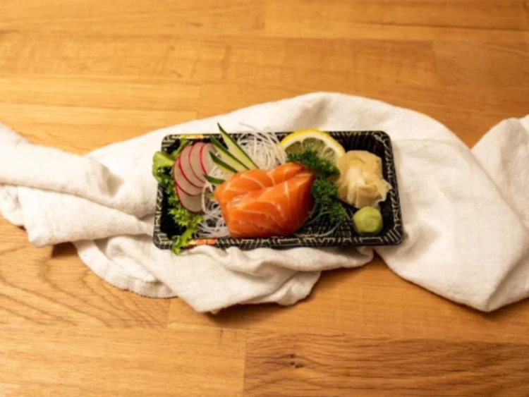 Sakana Japanese slider image