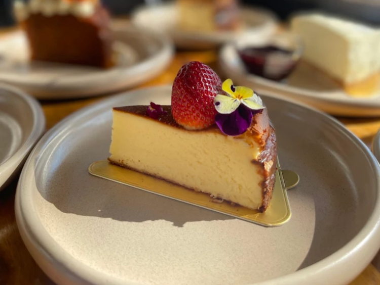 Rai Cafe slider image