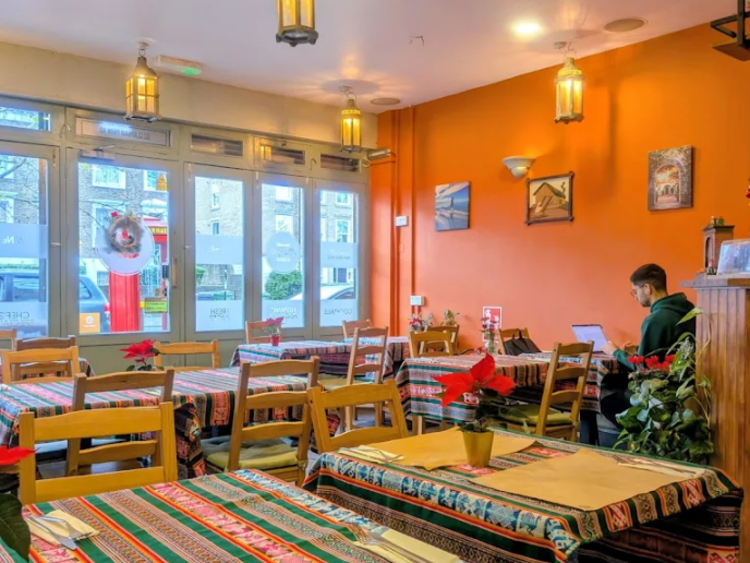 Dania's Cafe & Bistro - Clapham slider image