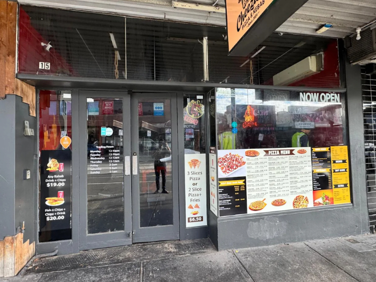 Cheezious Pizza & Kebab slider image
