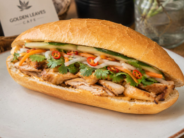 Golden Leaves Cafe slider image