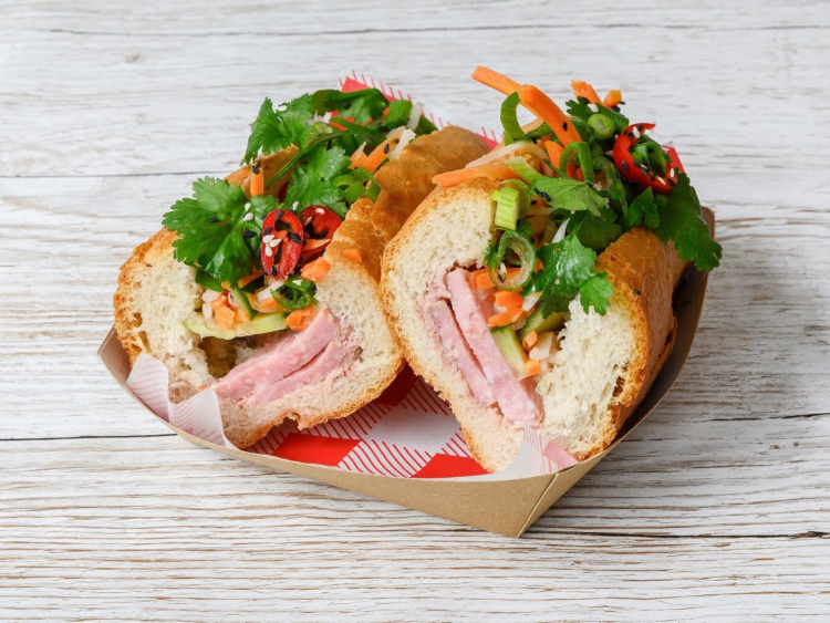 Banh Wagon slider image