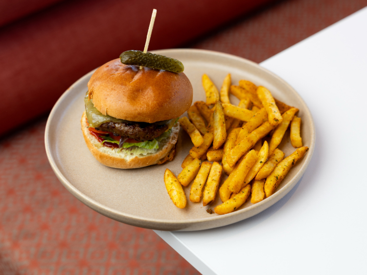 Beach House Bar & Grill - Coomera slider image